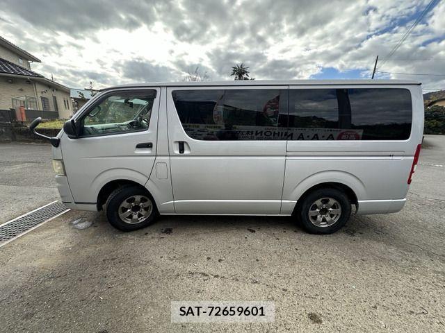 Toyota HIACE VAN 2007-09 1585785-3