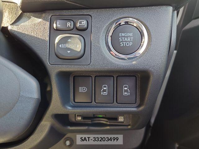 Toyota HIACE VAN 2025-11 1660431-19