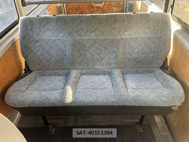 Toyota HIACE VAN 2006-11 1870507-13