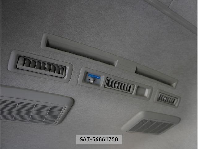 Toyota HIACE VAN 2016-04 2009378-24