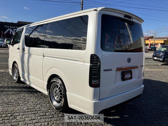 Toyota HIACE VAN 2016-03 2029788-2