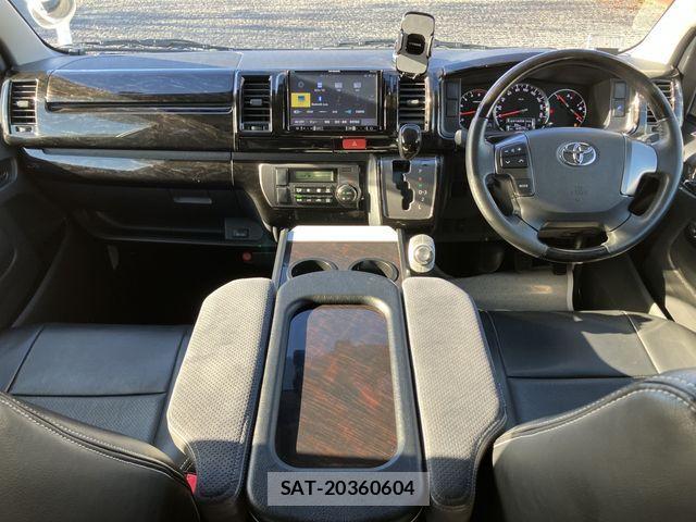Toyota HIACE VAN 2016-03 2029788-8