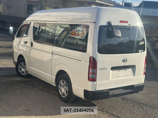 Toyota HIACE VAN 2007-12 2101828-4