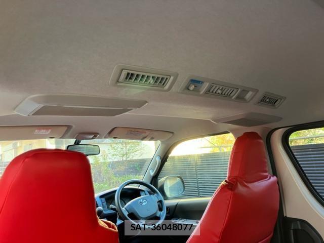 Toyota HIACE VAN 2016-04 2102730-14