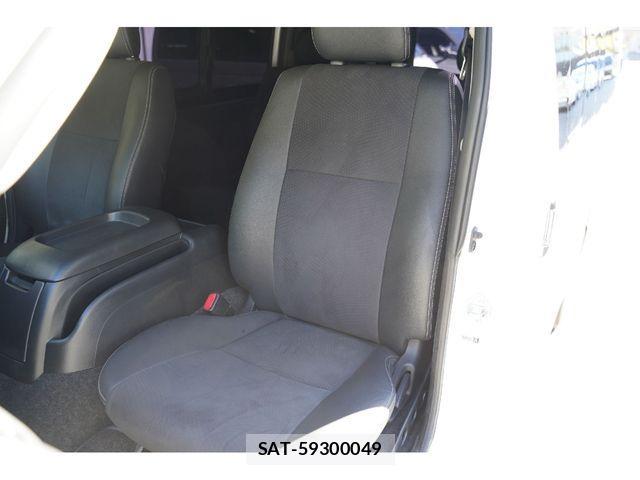 Toyota HIACE VAN 2016-08 2115476-1