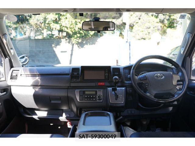 Toyota HIACE VAN 2016-08 2115476-27