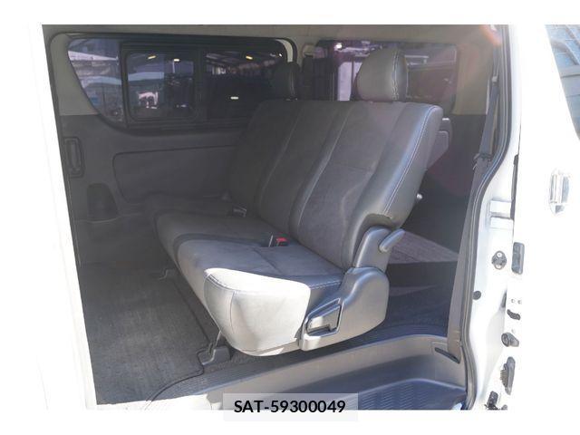 Toyota HIACE VAN 2016-08 2115476-28