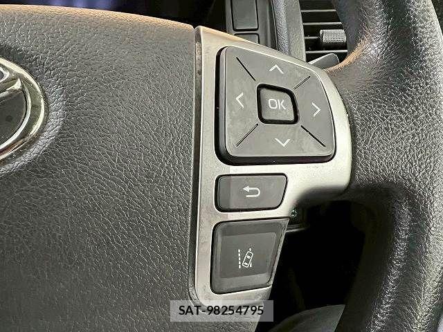Toyota HIACE VAN 2020-07 2728056-15