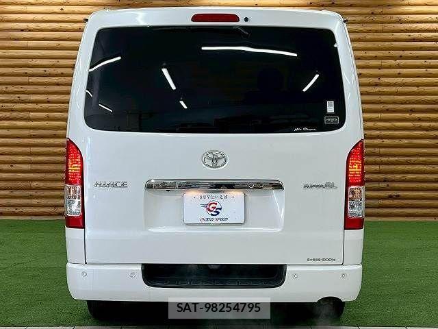 Toyota HIACE VAN 2020-07 2728056-18