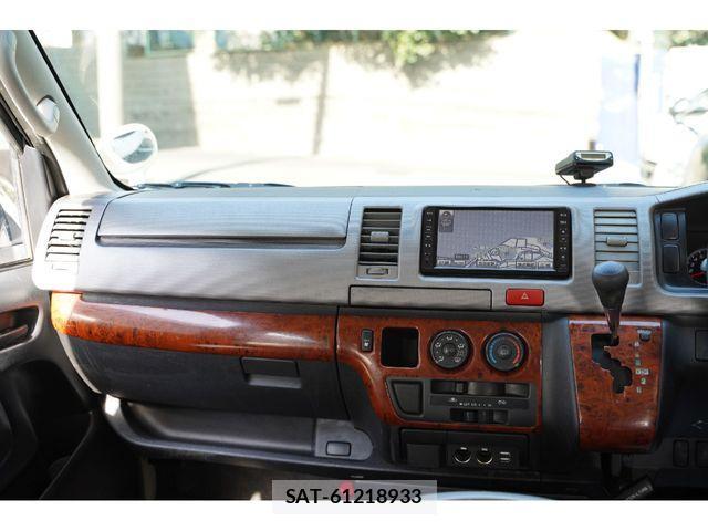 Toyota HIACE VAN 2006-12 2829184-11