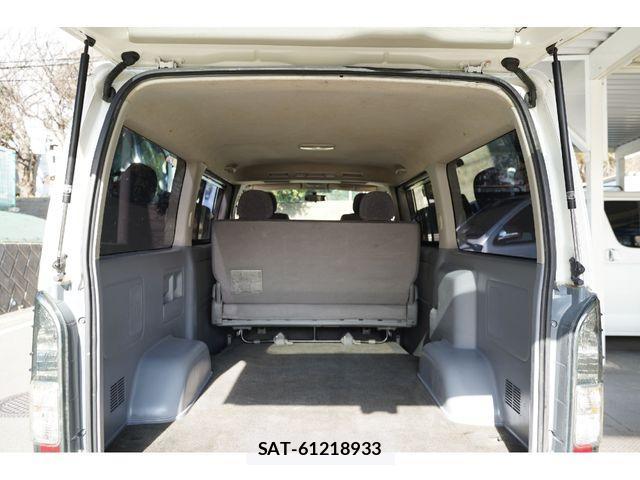 Toyota HIACE VAN 2006-12 2829184-29