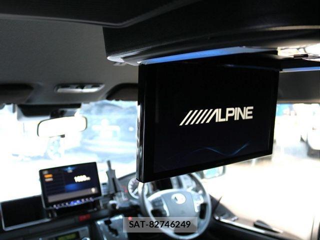 Toyota HIACE VAN 2023-01 2961514-1
