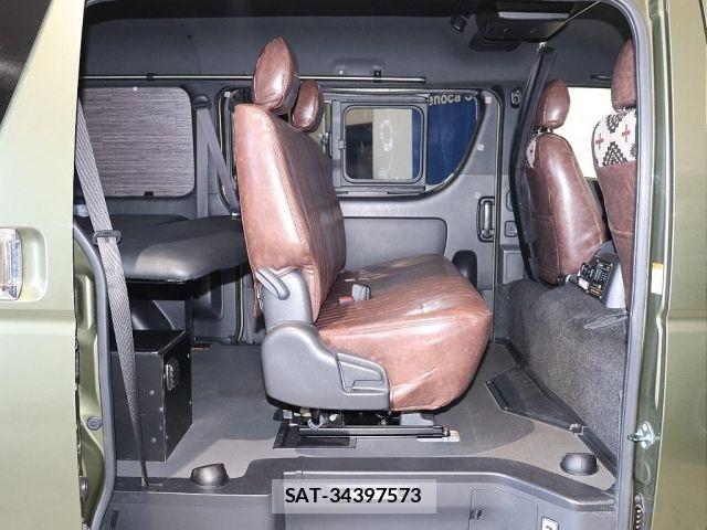 Toyota HIACE VAN 2019-01 2961508-9