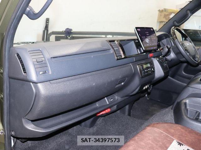 Toyota HIACE VAN 2019-01 2961508-5