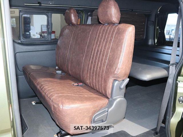 Toyota HIACE VAN 2019-01 2961508-8