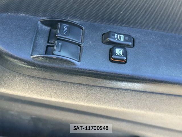 Toyota HIACE VAN 2009-11 3065556-15