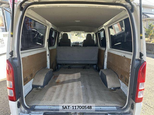 Toyota HIACE VAN 2009-11 3065556-6