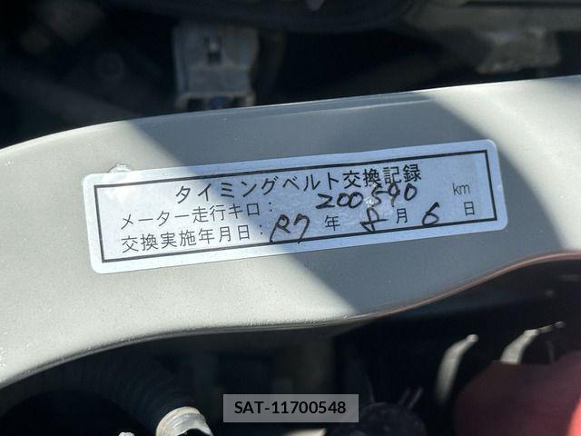 Toyota HIACE VAN 2009-11 3065556-7