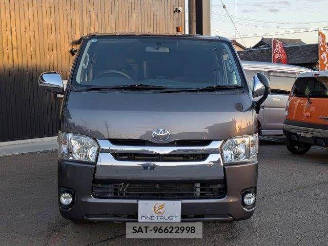 Toyota HIACE VAN 2014-03 3065540-13