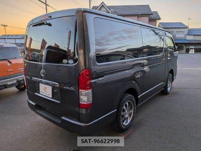 Toyota HIACE VAN 2014-03 3065540-16