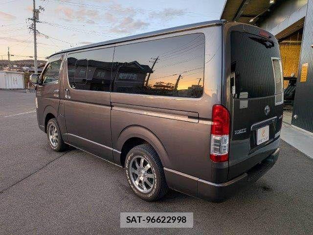 Toyota HIACE VAN 2014-03 3065540-18
