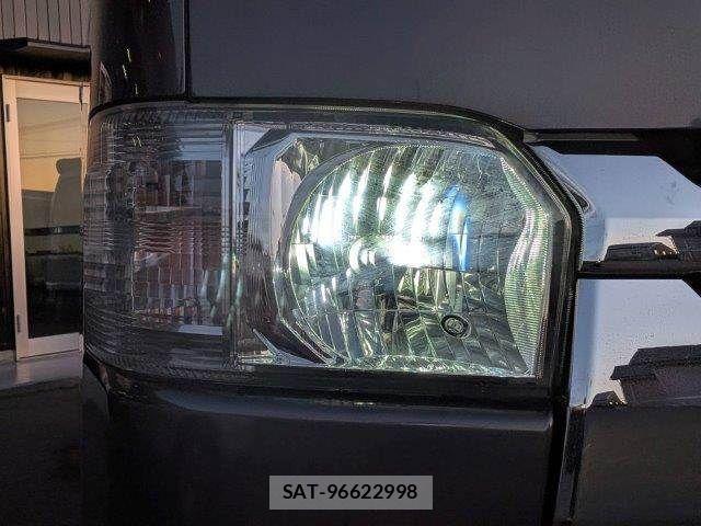Toyota HIACE VAN 2014-03 3065540-29