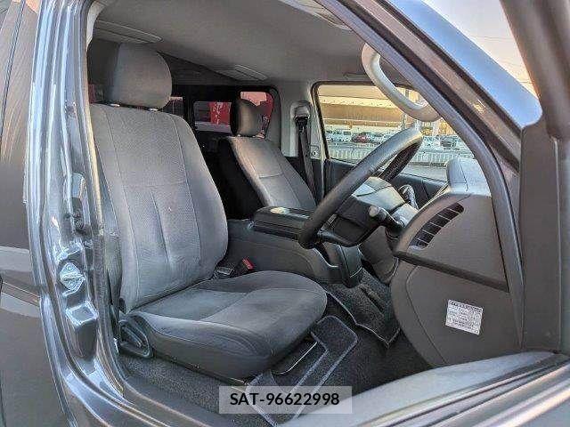 Toyota HIACE VAN 2014-03 3065540-6
