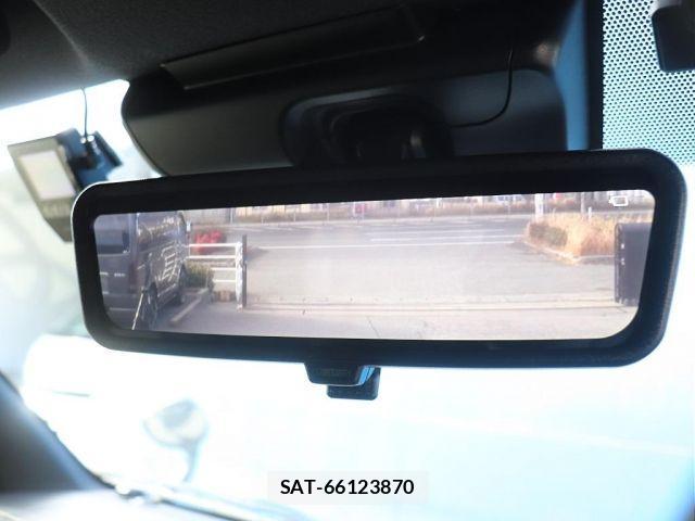 Toyota HIACE VAN 2020-01 3374683-17