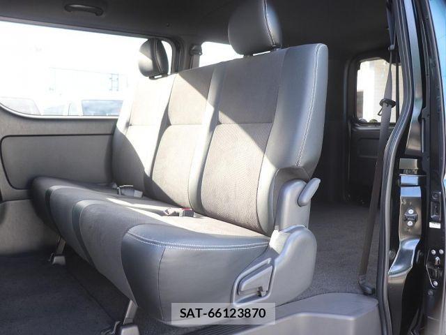 Toyota HIACE VAN 2020-01 3374683-3