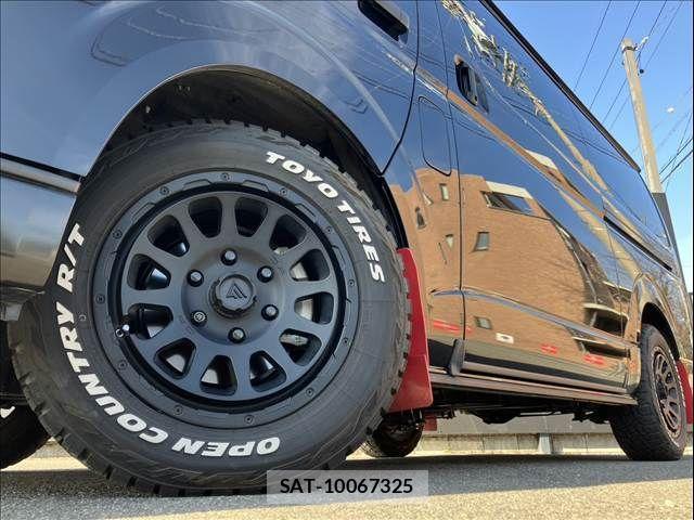 Toyota HIACE VAN 2024-07 3374667-9