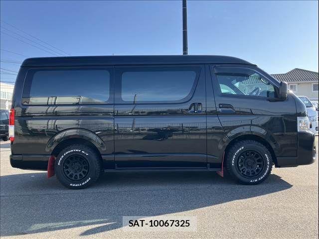 Toyota HIACE VAN 2024-07 3374667-12