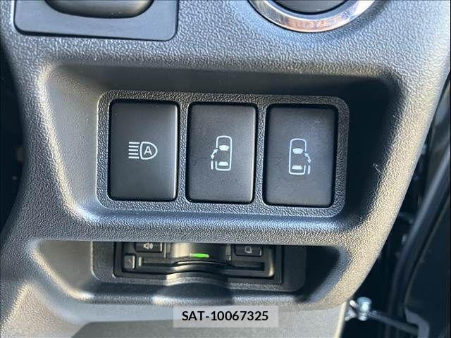 Toyota HIACE VAN 2024-07 3374667-17