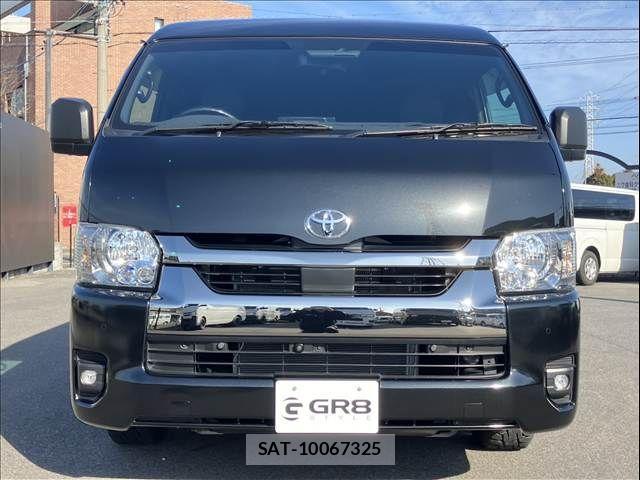 Toyota HIACE VAN 2024-07 3374667-1