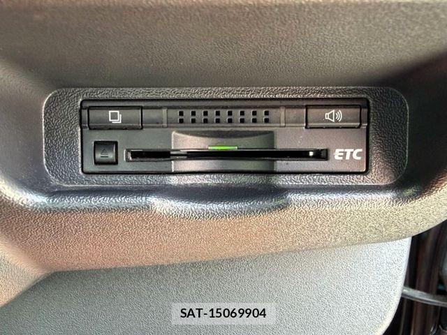 Toyota HIACE VAN 2015-03 3374811-19