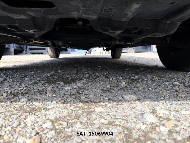 Toyota HIACE VAN 2015-03 3374811-26