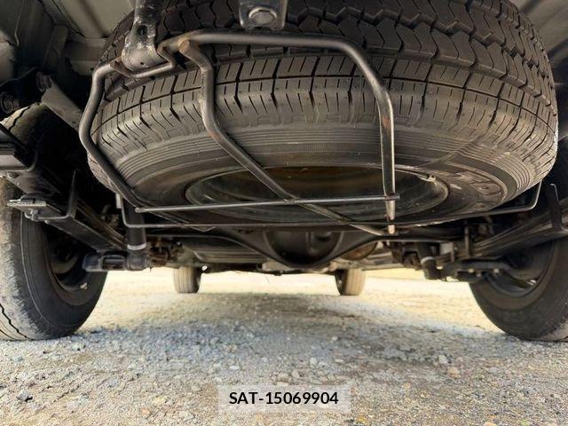 Toyota HIACE VAN 2015-03 3374811-27