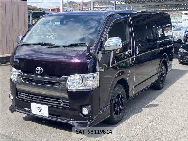 Toyota HIACE VAN 2018-04 3671370-13