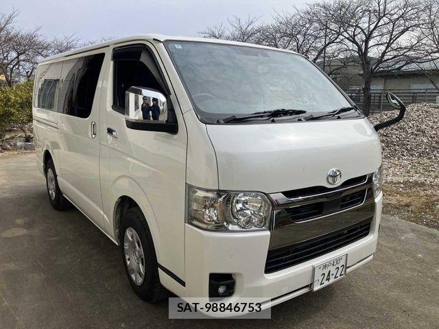 Toyota HIACE VAN 2025-03 3671260-0