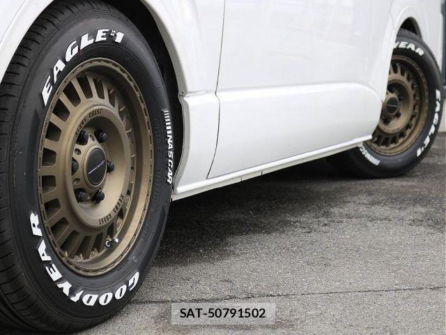 Toyota HIACE VAN 2024-01 3671300-11