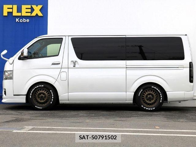 Toyota HIACE VAN 2024-01 3671300-6