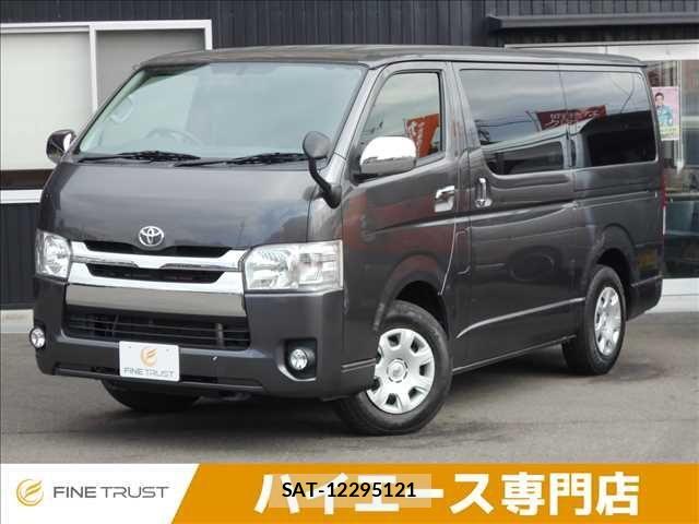 Toyota HIACE VAN 2019-06 3671353-0