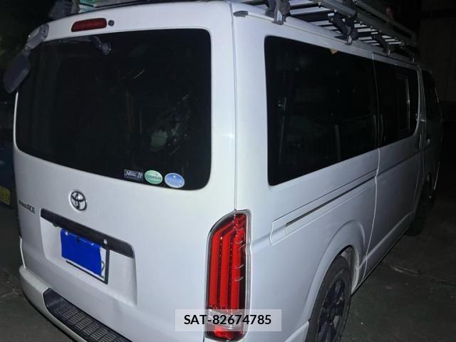 Toyota HIACE VAN 2012-10 3832863-2