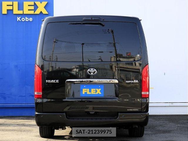 Toyota HIACE VAN 2022-01 3832843-9