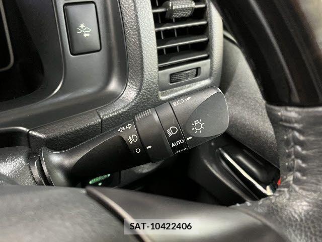Toyota HIACE VAN 2022-12 3906069-16