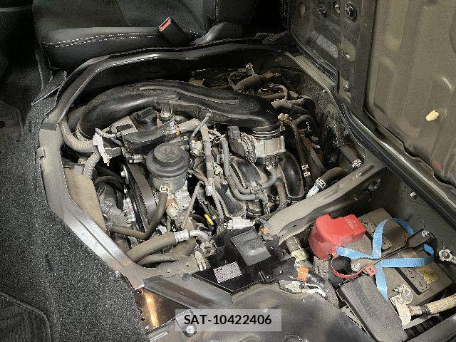 Toyota HIACE VAN 2022-12 3906069-27
