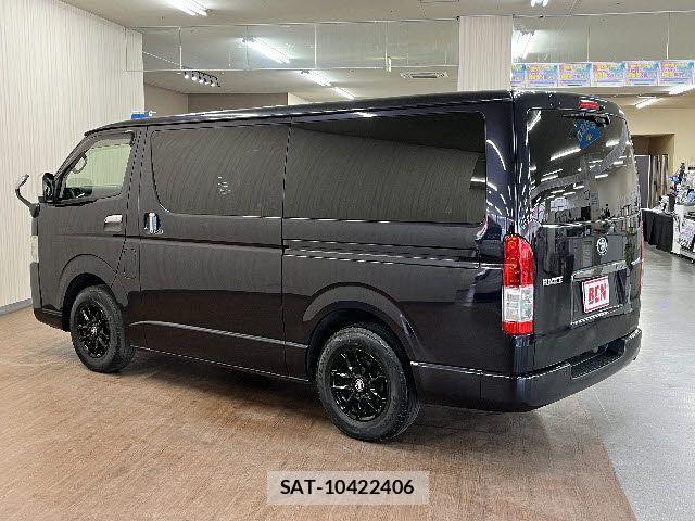 Toyota HIACE VAN 2022-12 3906069-8