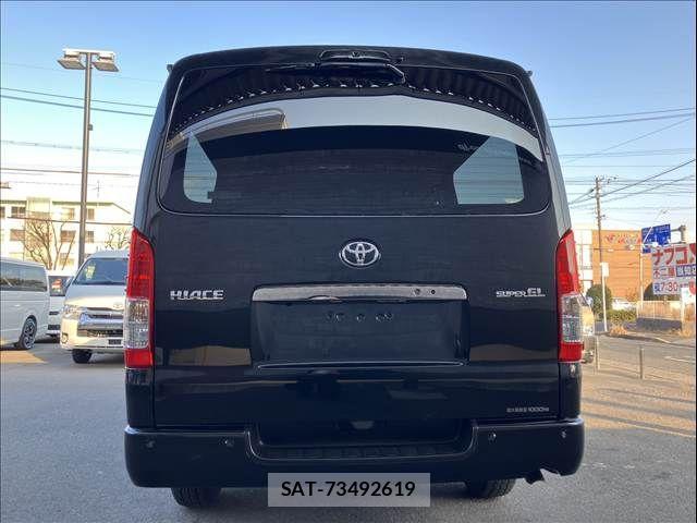 Toyota HIACE VAN 2025-09 3906041-2