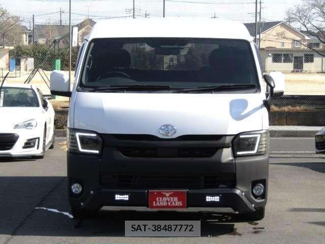 Toyota HIACE VAN 2020-07 3906046-9