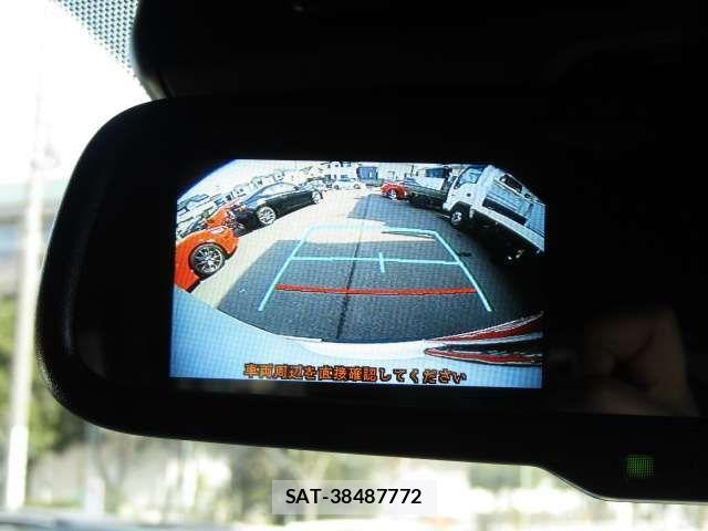 Toyota HIACE VAN 2020-07 3906046-16