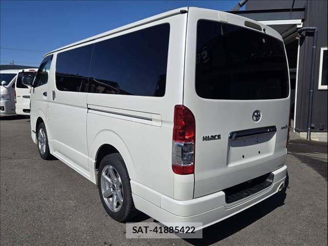 Toyota HIACE VAN 2014-01 3934325-15